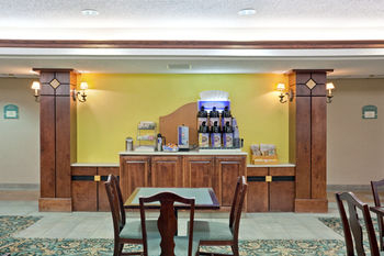 Others 5, ガーナー ホテル リベラル ノース バイ IHG, Seward