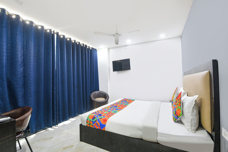 Bedroom 5, FabHotel Moody Inn Kalkaji, Delhi