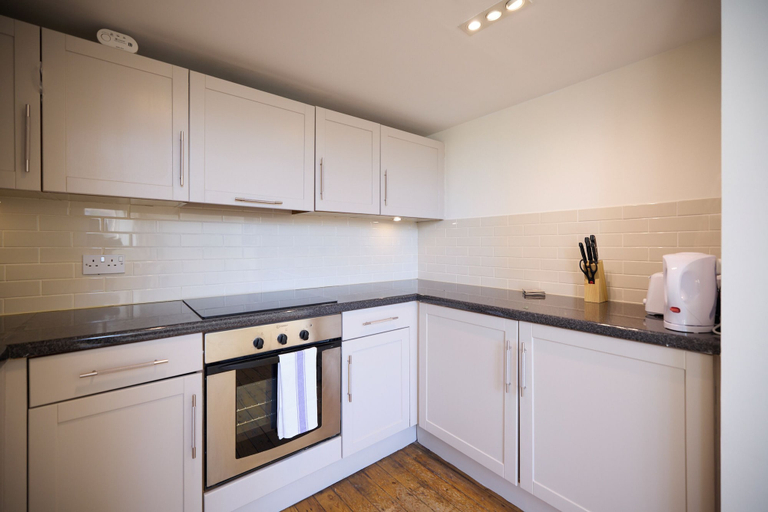 Private kitchen 3, St Gabriel's Loft Apartment, London