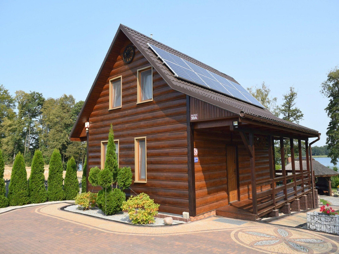 Exterior 4, Comfortable House With a View of the Lake, Świebodzin