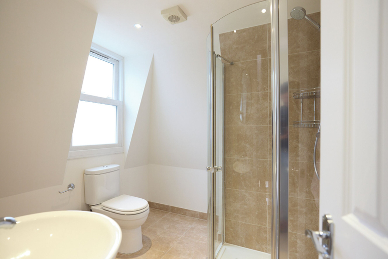 Bathroom 2, The Loft Above, London
