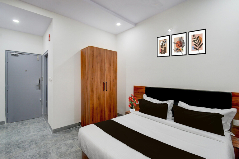 Room 2, Deluxe With Twin Bed Saroornagar, Ranga Reddy