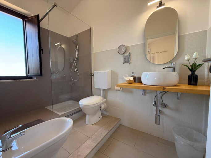 Bathroom 2, B&B Villa Da Antonio, Caltanissetta