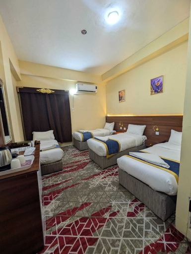 Room 3, AL JAWAHARA AL TABBA, Al Madinah Al Munawwarah
