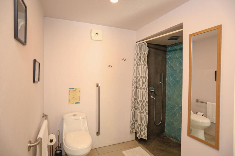 Bathroom 4, Magic Place, Puntarenas