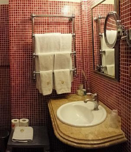 Bathroom 4, Select Via Veneto, Rome