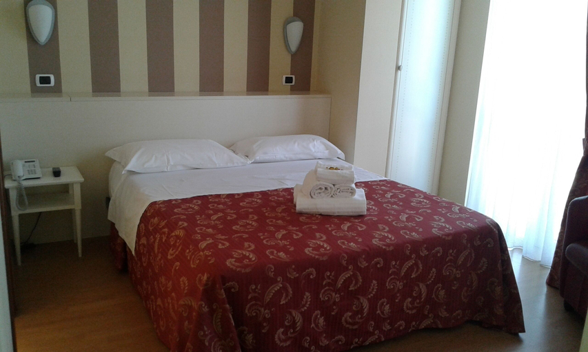 Bedroom 2, Hotel La Palazzina, Ascoli Piceno
