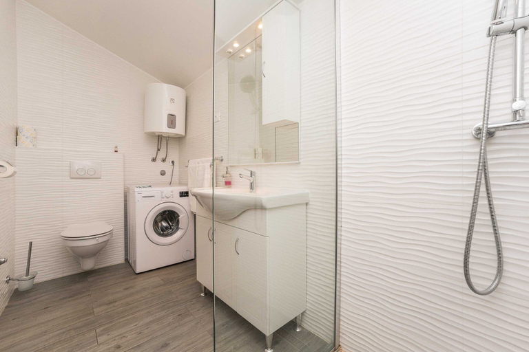Bathroom 3, Apartments Maza, Zadar