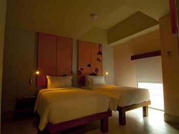 Others 5, MaxOne Sabang Jakarta, Central Jakarta