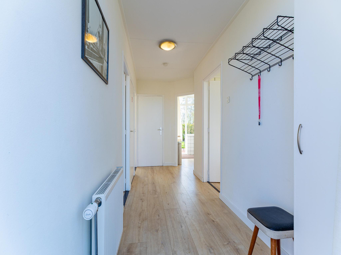 Others 5, Bungalow near Dutch Beach with Garden, Veere