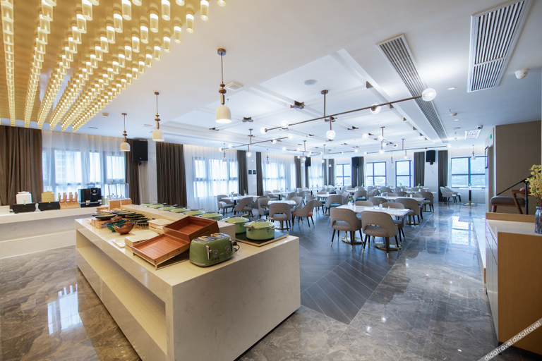 Food & Drinks 4, センターアトゥールホテル, Anqing