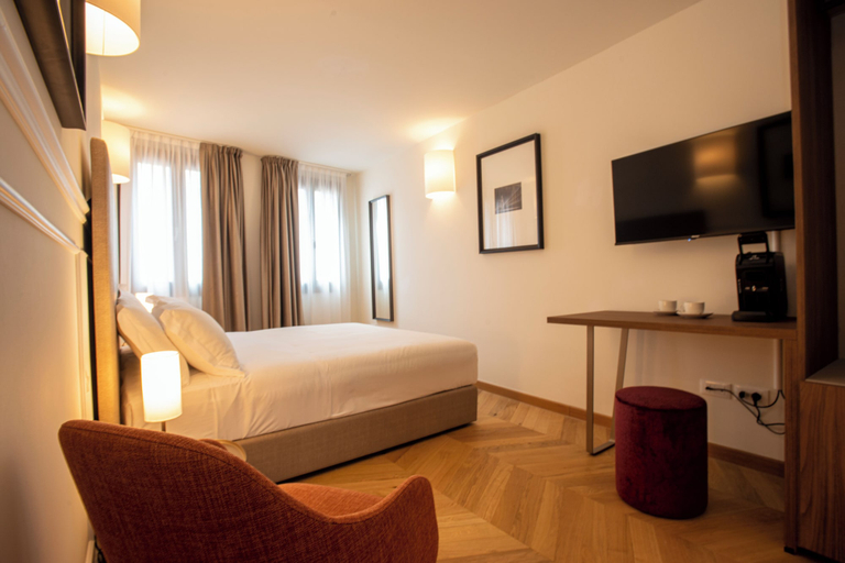 Room 4, Fenice Studios, Venezia