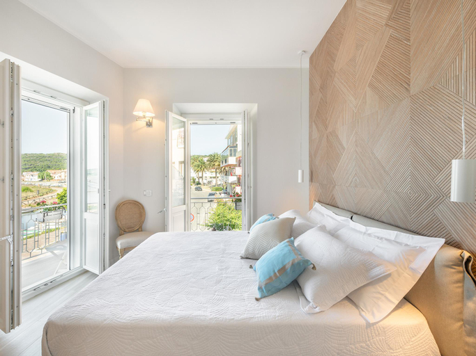 Bedroom 4, AQUAMADRE Suites, Carbonia-Iglesias
