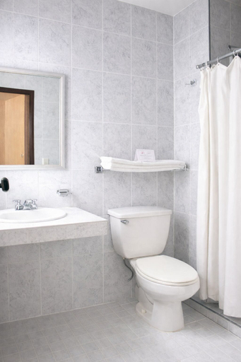 Bathroom 4, Hotel Acámbaro Plaza, Acámbaro