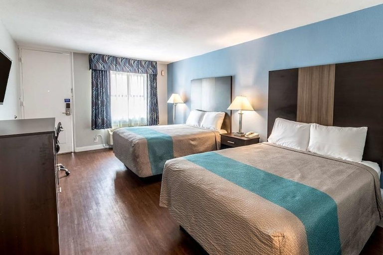 Bedroom 5, Super 8 by Wyndham Mineral Wells, Palo Pinto