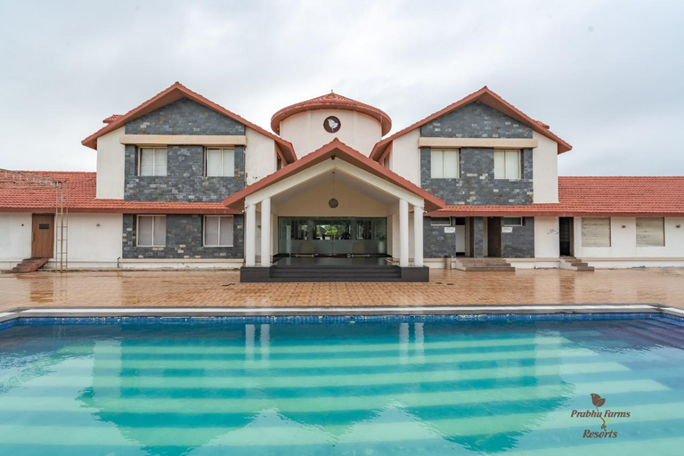 Sport & Beauty, Prabhufarms & Resort by King's Kraft, Surendranagar
