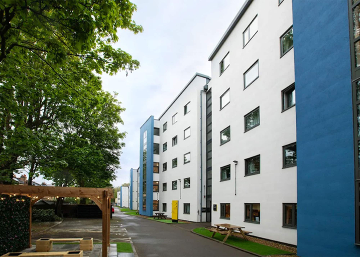 Exterior 2, Student Only Ensuite at Station court, London