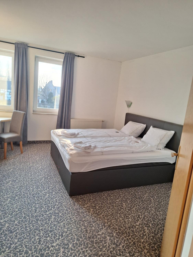 Bedroom 3, Hotel am Zellwald, Mittelsachsen