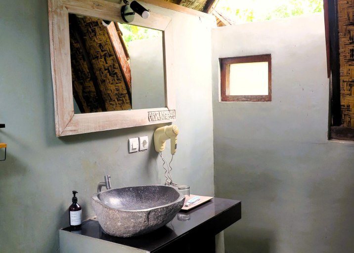 Bathroom 4, Pedidi Penida Hostel, Klungkung