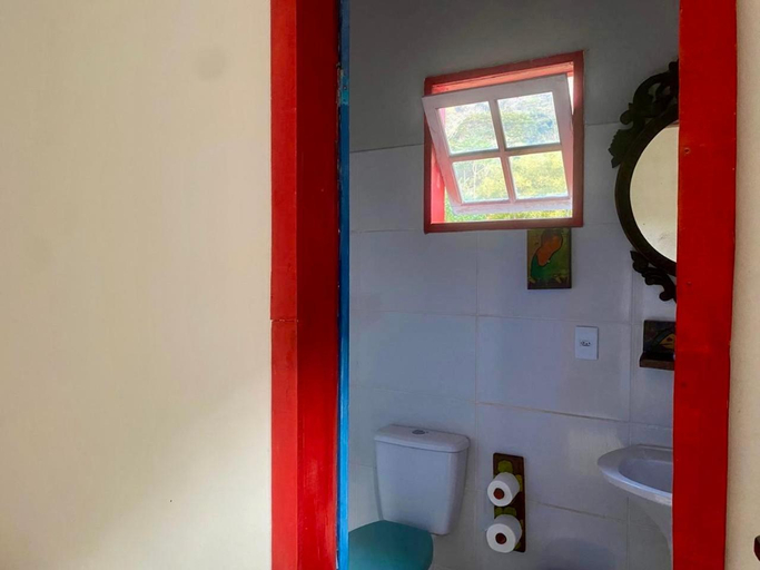 Bathroom, Chale na floresta com varanda, Ouro Preto