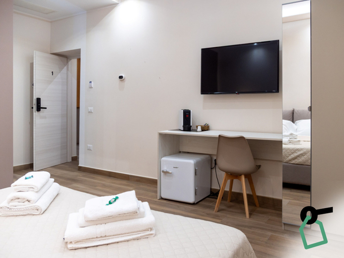 Room 4, Hotiday Napoli Stella, Napoli