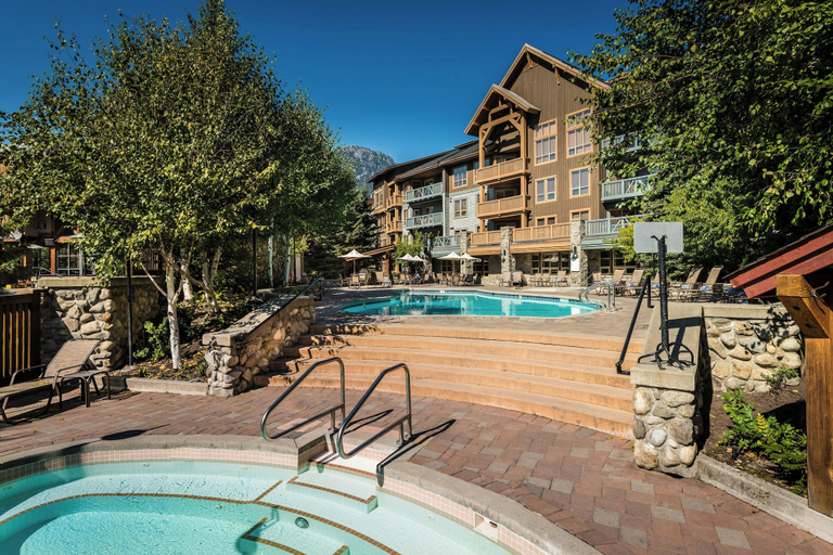 Sport & Beauty 3, Legends Whistler, by Lodging Ovations, Squamish-Lillooet