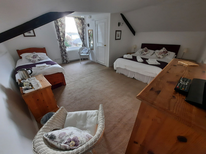 Bedroom 3, The White Cottage B&B, Devon