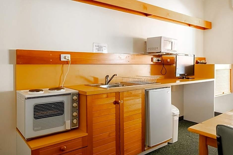Exterior & Views 2, Landsborough Lodge, Barcaldine