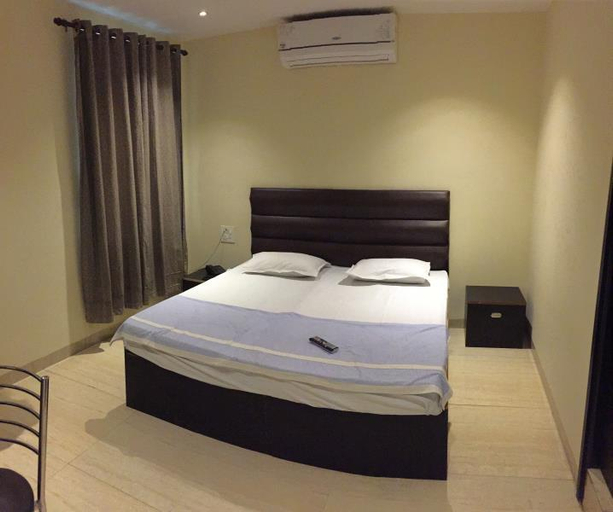 Bedroom, Solitaire Hotel, Delhi