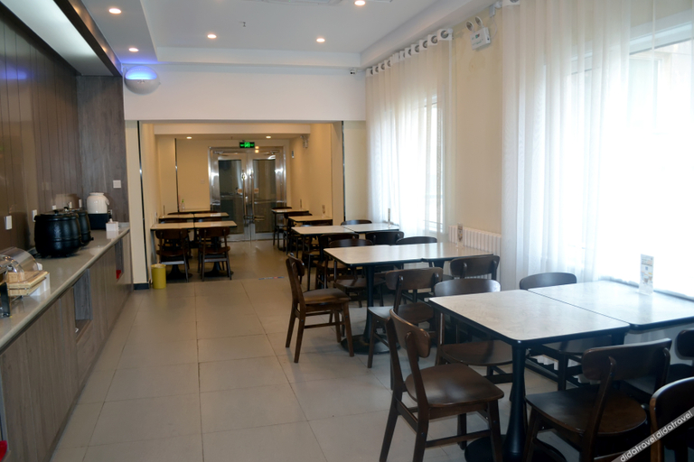 Food & Drinks 4, Hanting Hotel Shijiazhuang Heping West Road, Shijiazhuang