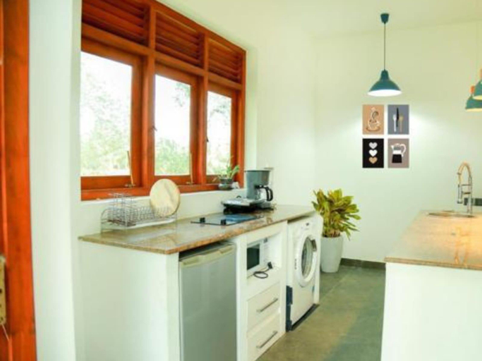 Others 5, Emerald Breeze villa, Akmeemana