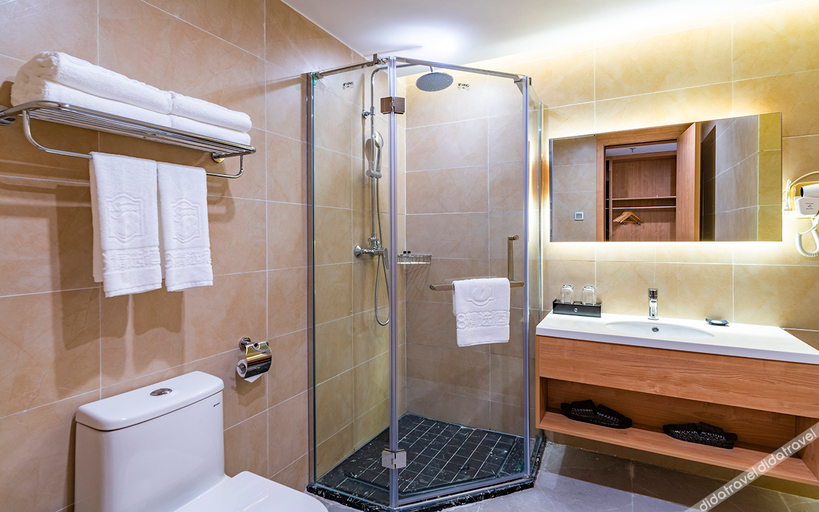 Bathroom, スーパー 8 プレミアムホテル(仙岳路人才中心地下鉄駅)(Super 8 Collection Hotel (Xiagu Wharf Talent Center Subway Station)), Xiamen