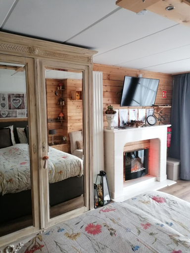 Bedroom 5, Au Coin Fleuri, Liège