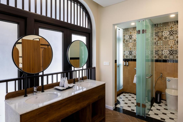 Bathroom 5, Lumiere Boutique Vy Da, Huế