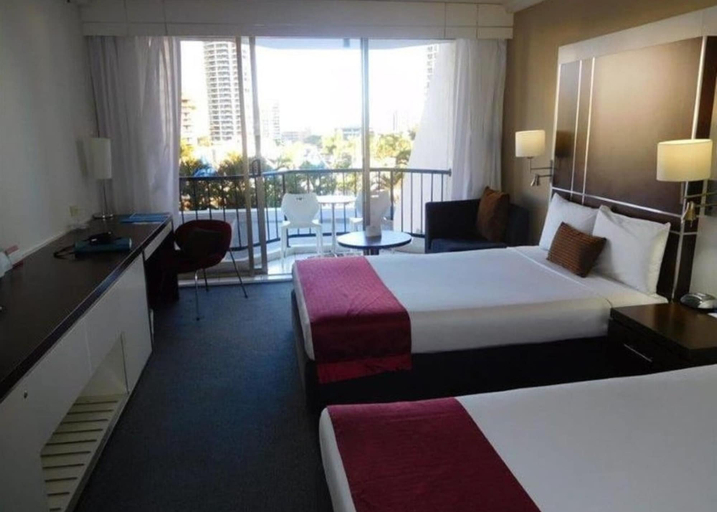 Bedroom 3, View Hotel - Private Apartments Hosted by Coastal Letting Co, Gold Coast