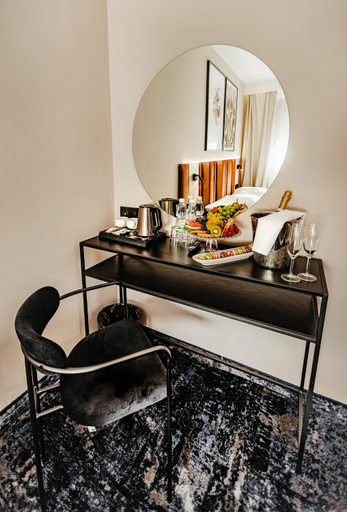 Food & Drinks 5, Hotel Zodiak, Białobrzegi