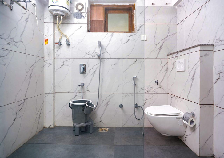 Bathroom 3, Hotel Olive Lake View By Royal Stay Hotels , Nainital