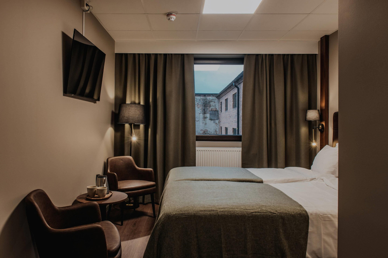 Bedroom 2, Home Hotel Bristol, Arvika