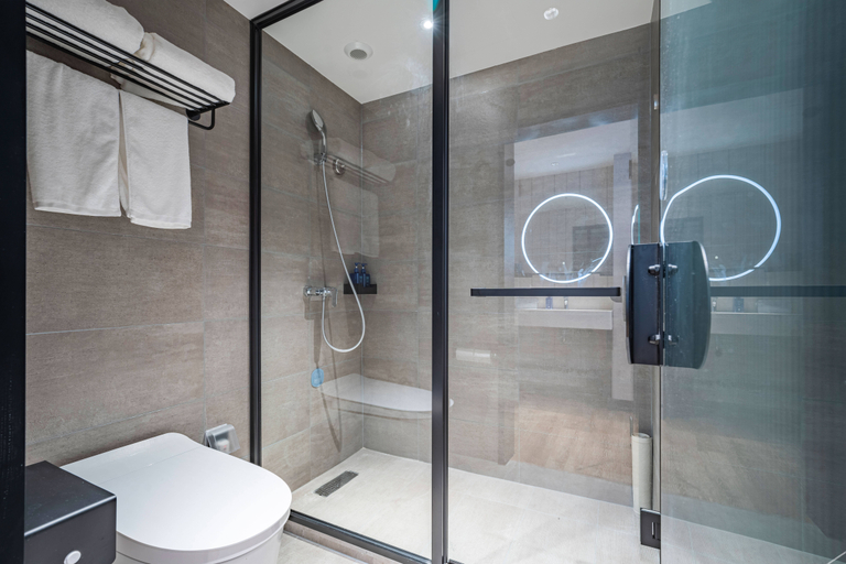 Bathroom 3, Hanting Hotel Xining Xinning Plaza, Xining