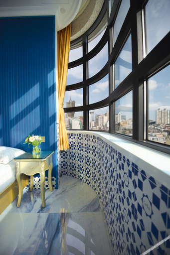 Others 5, Grande Hotel Macau, Macao