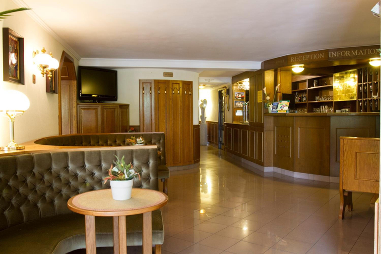 Public Area 3, Hotel Molnár, Budapesti