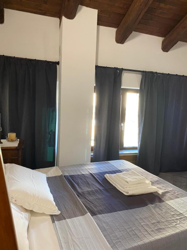 Bedroom 2, Locanda Tarello 1880, Biella