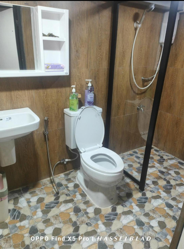 Bathroom, Kaengkrachan River Hut, Kaeng Krachan
