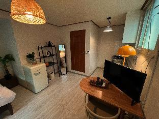 Others 2, Jnineguesthouse, Jung