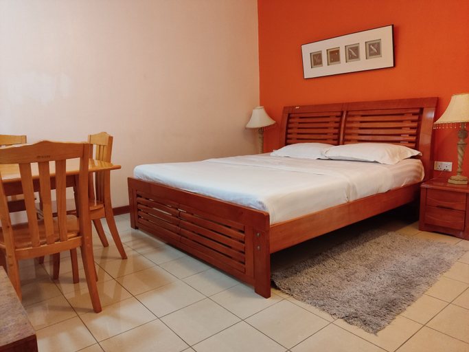 Bedroom 2, Residence Padma, Black River