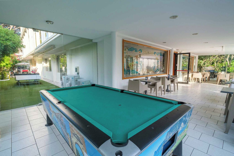 4, Hotel Carlton, Rimini