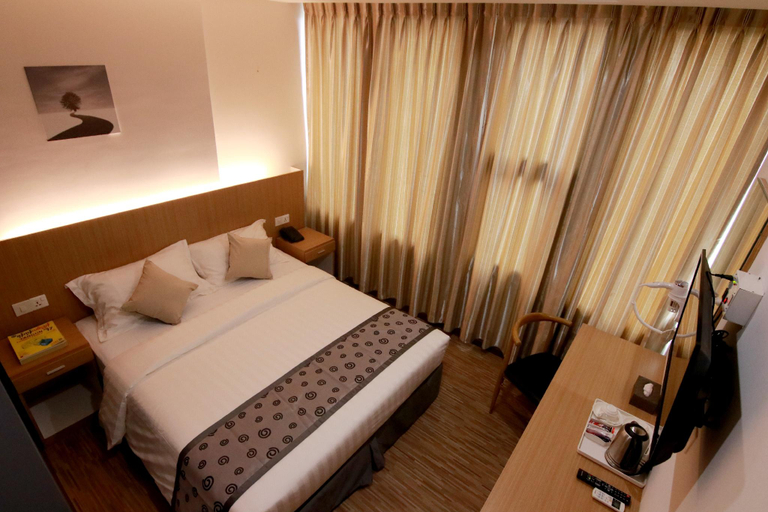 Bedroom 3, Botahtaung Hotel, Yangon