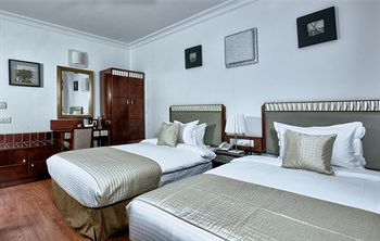 Guestroom 4, Clubhouse Nami Residency by CheckIn, Ahmedabad, Ahmadabad