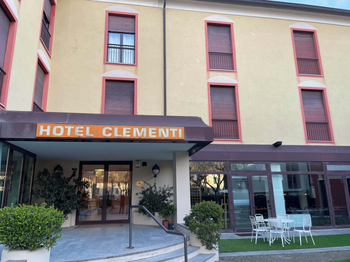 Exterior & Views 2, HOTEL CLEMENTI, Pavia