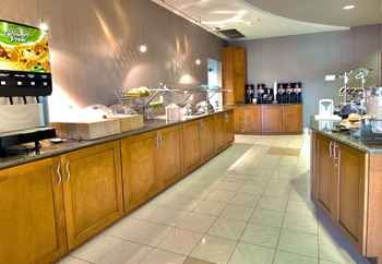 Food & Drinks 1, Springhill Suites by Marriott Louisville Airport, Jefferson